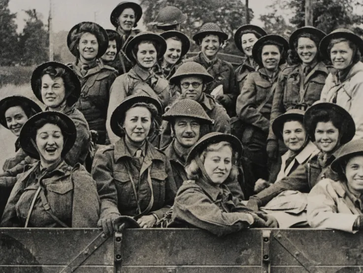 Women in a truck, 1944