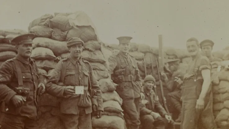 Troops in trenches at Wulverghem, 1915