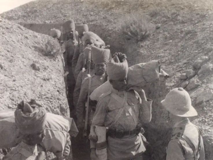 Indian troops passing through a communication trench on the Mesopotamian Front, 1917.
