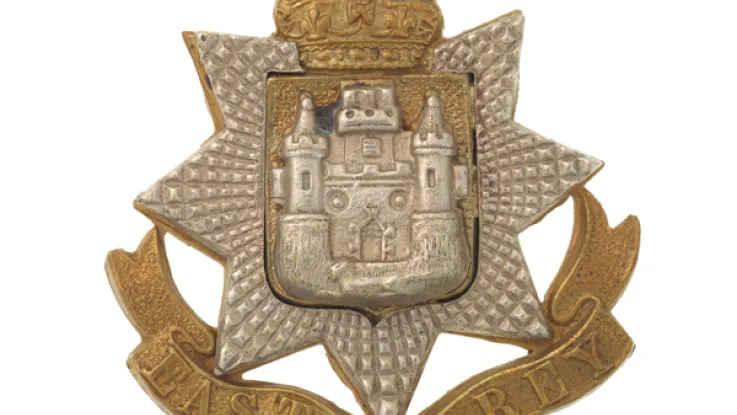 Other ranks' cap badge, The East Surrey Regiment, c1914