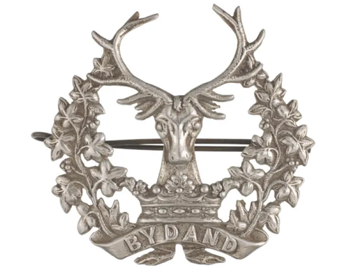 Other ranks' cap badge, The Gordon Highlanders, c1913