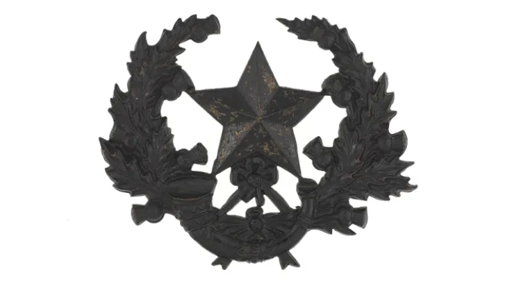 Cap badge, The Cameronians (Scottish Rifles), c1898 