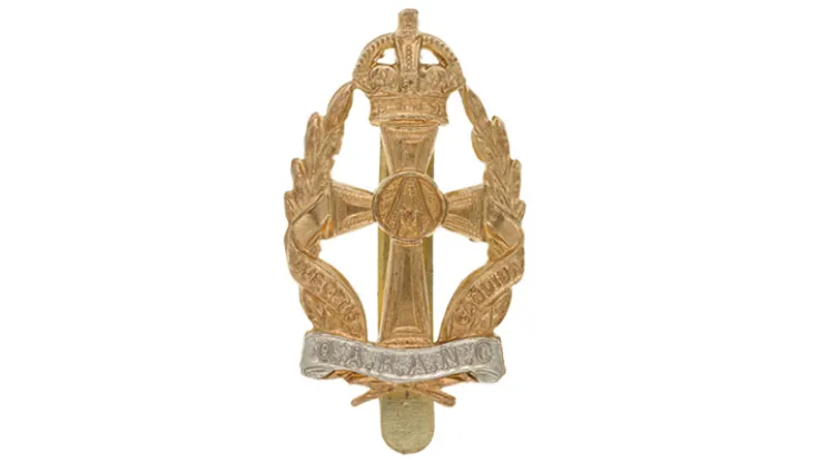 Cap badge, other ranks, Queen Alexandra's Royal Army Nursing Corps, c1950