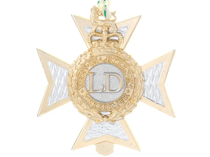 Cap badge, Light Dragoons, 1993