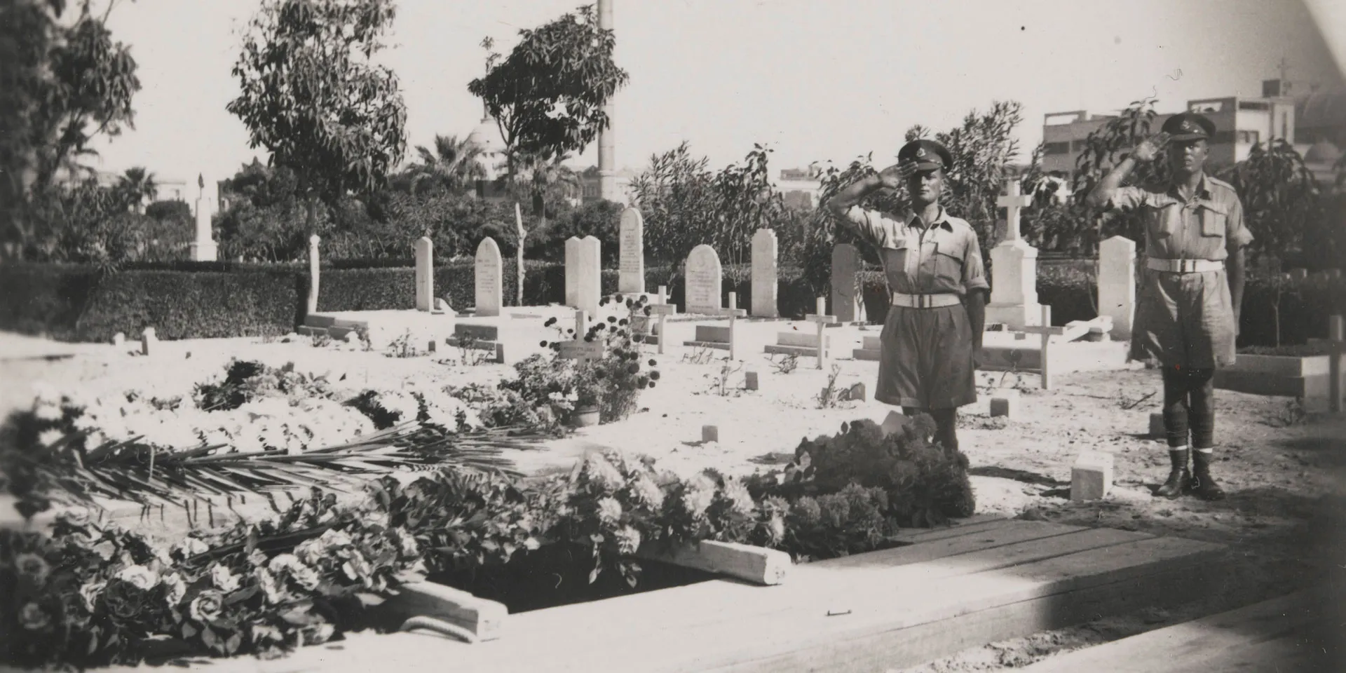 Funeral of British soldiers, 1947