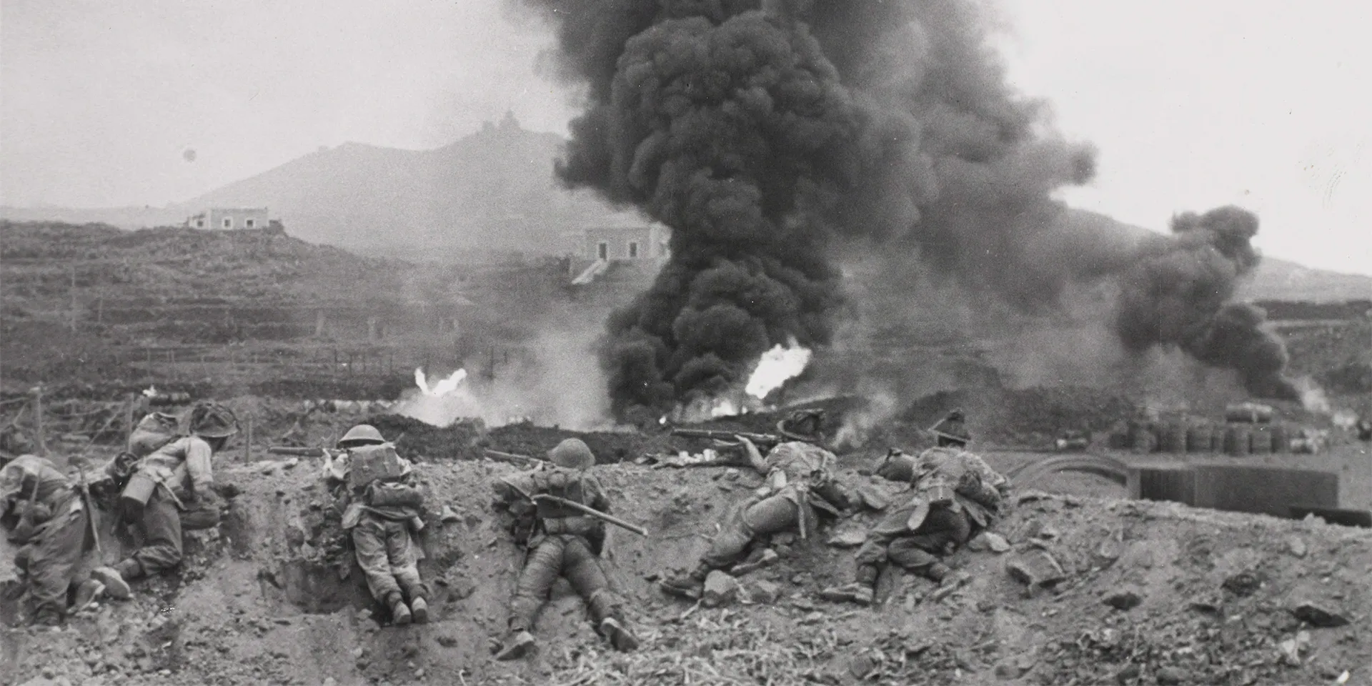1st Battalion, The Duke of Wellington’s Regiment (West Riding) in action on the Mediterranean island of Pantellaria, 1943