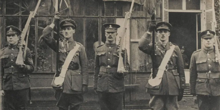 Colour party, 2nd Bn, Royal Dublin Fusiliers, 1918