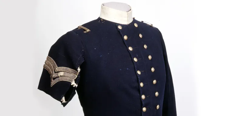 Coatee worn by Sergeant Frederick Peake during the Charge of the Light Brigade, 1854