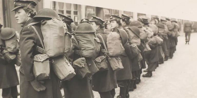 ATS recruits with full kit, c1943