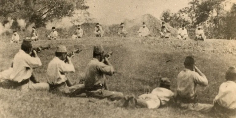 Japanese soldiers executing Indian prisoners of war at Singapore, 1942