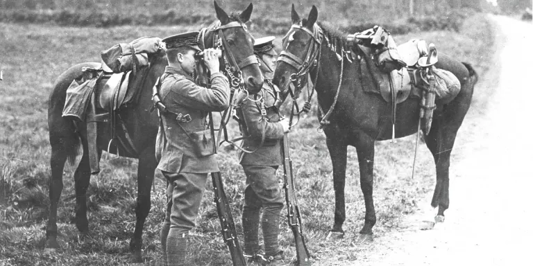 Hussars on the look out, 1914