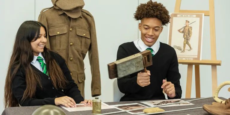 Students participate in a First World War workshop