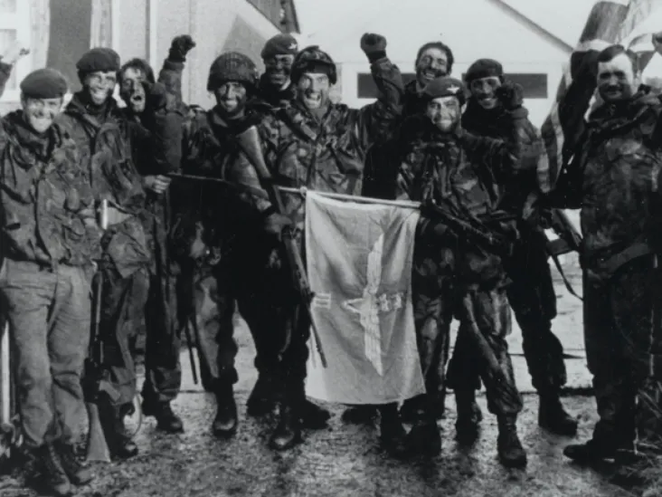 Members of 3 Para celebrate victory, 1982